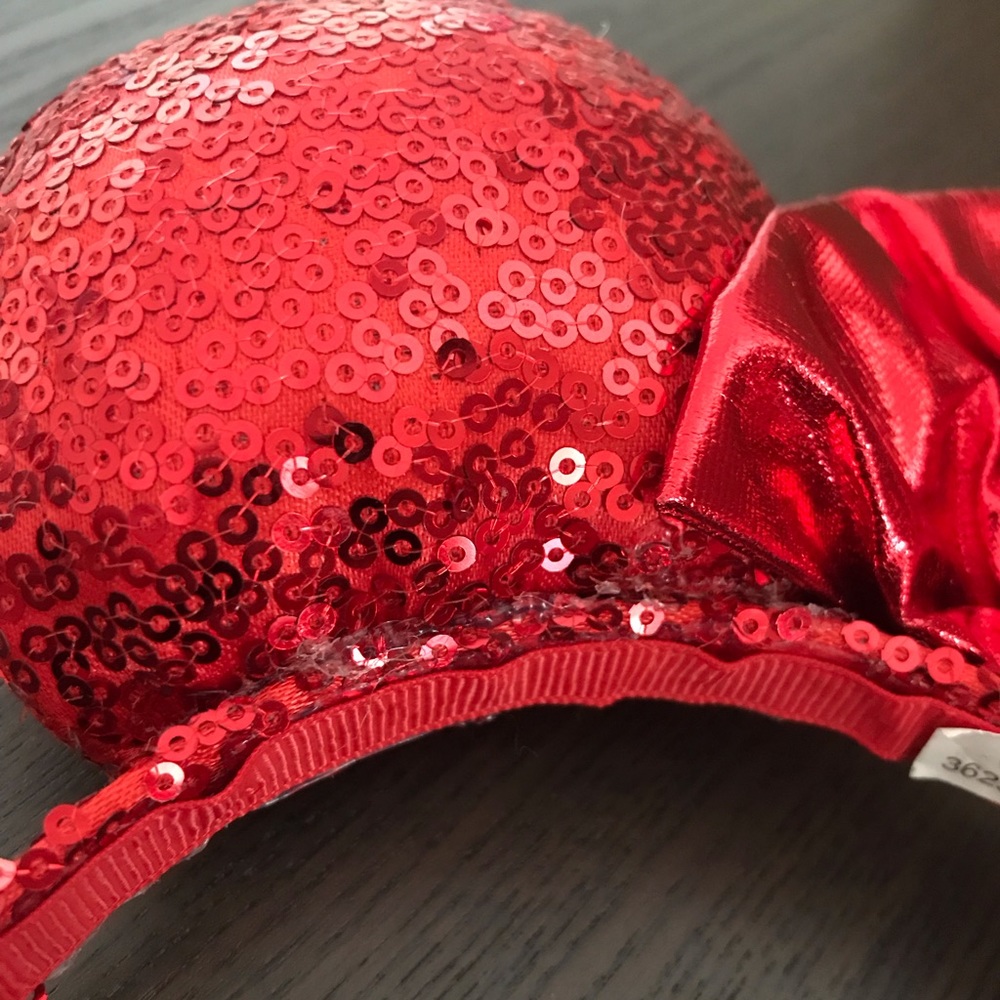 Disney Valentines Day Red Sequins Minnie Mouse Ears - Picture 4 of 6